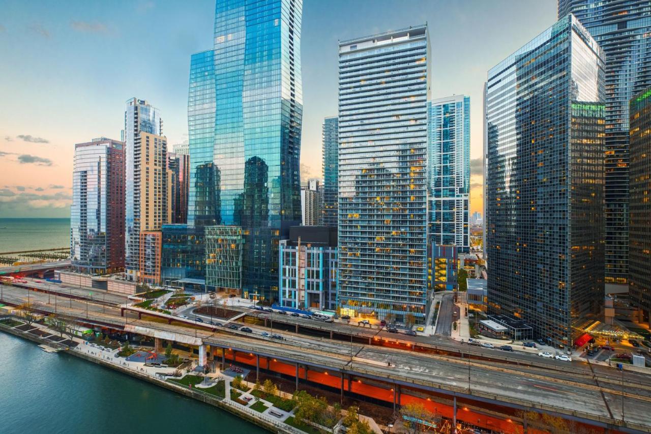 Sheraton Grand Chicago Riverwalk Zewnętrze zdjęcie
